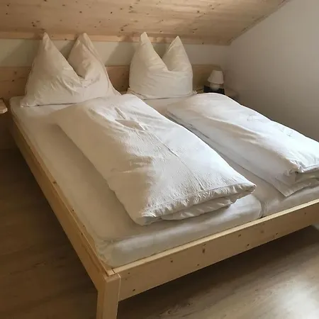 Schroeder Chalet